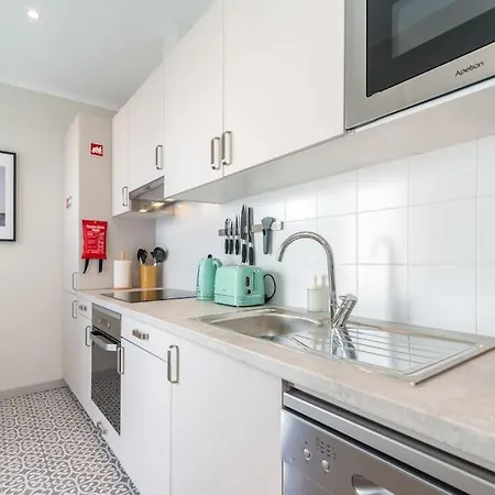 Casa Da Avenida 2 - Centro - Terraco Privado * טאווירה